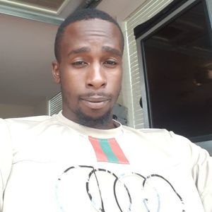 Meet your Posher, Dom